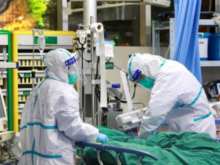 ކޮރޯނާ ވައިރަސްޖެހިފައިވާ މީހަކަށް ފަރުވާދެނީ