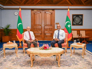 President Dr. Mohamed Muizzu met with former President Maumoon Abdul Gayoom