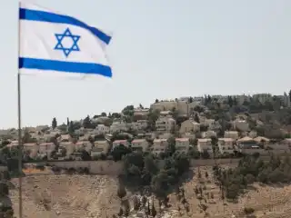 ފަލަސްތީނުގެ ދައުލަތެއް ގާއިމު ކުރުން ހުއްޓުވުމަށް އިޒްރޭލުން ވެސްޓް ބޭންކުގައި އިތުރު 19 އާބާދީ ގާއިމުކުރަން ހުއްދަދީފި