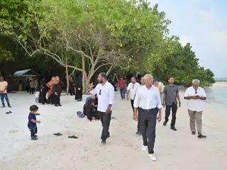ހިރިލަންދޫ އަށް ކުރެއްވި ދަތުރުފުޅަށް ފަހު، ރައީސް ސޯލިހު މާލެ ވަޑައިގެންފި 