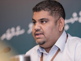 ޓާސްކްފޯހުގެ ތަރުޖަމާން މަބްރޫކް އަޒީޒް