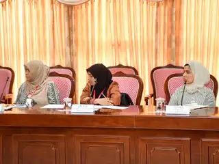 އެސްއޯއީ ކޮމިޓީގެ ބައްދަލުވުމުގައި އާސަންދަ ކުންފުނީގެ މެނޭޖިން ޑިރެކްޓަރު އާމިނަތު ޒީނިޔާ ވިދާޅުވީ ބޭސް ނުލިބުމުގެ މައްސަލައަކީ ގައުމީ މައްސަލައެއް ކަމަށް