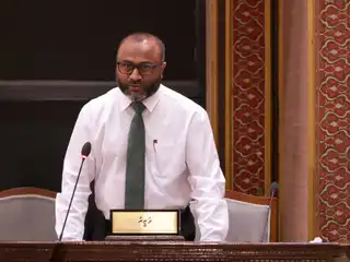 ޙައްޖުގެ ކިއޫ ދިގުވާކަމަށް ދައްކާ މައްސަލައަކީ ތޮބީއީ ކަމެއް، ބެކްލޮގް ބޮޑުވީ ކޮވިޑާހެދި: މިނިސްޓަރ