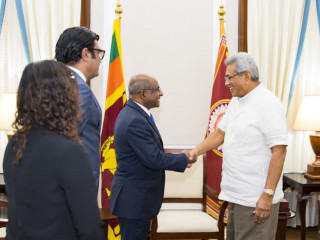 މިނިސްޓަރު ޝާހިދު ލަންކާގެ ރައީސް ގޯތާބަޔަ އެކު ބޭއްވި ބައްދަލުކުރެއްވުމުގެ ތެރެއިން