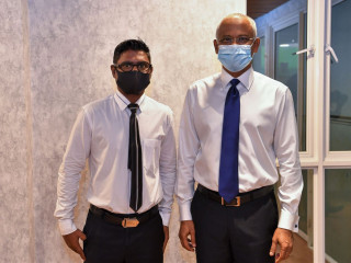 ރައީސުލްޖުމްހޫރިއްޔާ އިބްރާހިމް މުހައްމަދު ސާލިހް އަދި މުހައްމަދު ފަޒީން