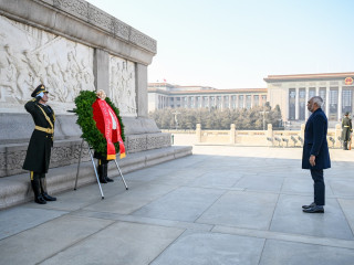 The President and First Lady of Maldives attended the Wreath Laying Ceremony on Thursday