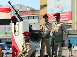 މެދުއިރުމަތީގެ މަސްރަހް ހޫނުވެ، ޔަމަނުގައި ތިބި ޔޫ.އޭ.އީ ގެ އަސްކަރީ ފައުޖުތައް ބާލަން އެ ގައުމުން އެންމެ ފަހުން ނިންމައިފި