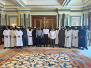 President Muizzu met the Maldivian students in Madinah on Saturday