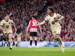 މެޗުގައި ލަނޑު ޖެހުމަށް ފަހު ބާސެލޯނާގެ ޔަމާލް އުފާ ފާޅު ކުރަނީ