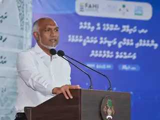 President Muizzu delivers remarks at the ceremony held to officially contract the project for the construction of a new building and the development of infrastructure at HDh. Hanimaadhoo School.
