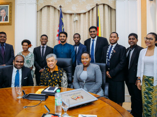 ކޮމަންވެލްތް ޔޫތް ކައުންސިލްގެ މެންބަރުންތަކެއް