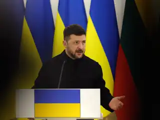 ސަލާމަތީ ޔަގީންކަން ދިނުމަށް އެމެރިކާގެ ލިޔެ ކިޔުންތައް ހުރީ ނިމިފައި، އިންތިޒާރު ކުރަނީ ސޮއި ކުރުމަށް: ޒެލެންސްކީ 