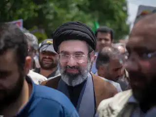 އީރާންގެ އައު ރޫހީ ލީޑަރު މުޖުތަބާ ޚާމަނާއީ ހުންނެވީ ގަދަވެ ސަލާމަތުން ކަމަށް ހާމަ ކުރައްވައިފި 