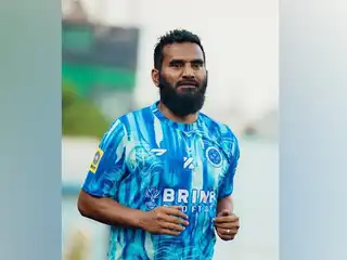 ނިއު ރޭޑިއަންޓުގެ ފަރިތަކުރުން ތަކަށް ދަގަނޑޭ ނިކުމެއްޖެ، މުބީން ވިދާޅުވީ އެއީ ޓީމަށް ލިބުނު ހިތްވަރެއް ކަމަށް 