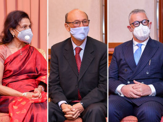 Ambassadors of Hungary, Mauritius and Argentine Republic present credentials