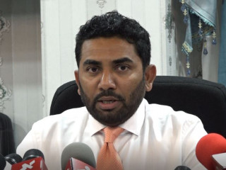 ކޮރޯނާވައިރަސް އަށް ޝައްކުކުރެވޭ މީހަކު ފެނިއްޖެނަމަ އަދި ޓެސްޓް ކުރިނަމަވެސް އެމައުލޫމާތެއް ވަގުތުން ހާމަކުރާނަން: މިނިސްޓަރ