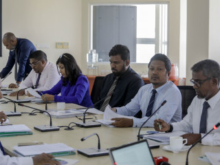 ހިއުމަން ރައިޓްސް އެންޑް ޖެންޑަރ ކޮމިޓީގެ ބައްދަލުވުން