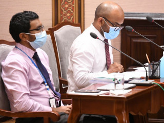 ފިނޭންސް މިނިސްޓަރ ރައްޔިތުންގެ މަޖިލީހުގައި