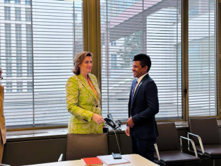 The Vice President of Maldives met the Deputy Prime Minister of Netherlands on Tuesday