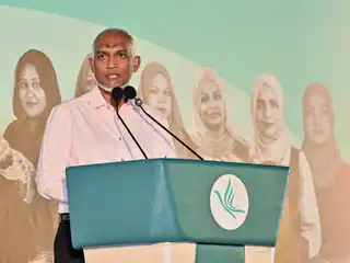 ރައީސުލްޖުމްހޫރިއްޔާ ޑޮކްޓަރު މުޙައްމަދު މުޢިއްޒު.