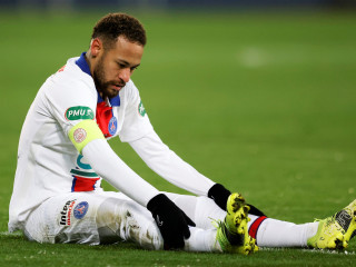 ކޯން އަތުން ޕީއެސްޖީ މޮޅުވި މެޗުގައި ނޭމާއަށް އަނިޔާވެފައި ވަނިކޮށް