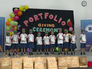 Highlights from the ceremony held to hand over student portfolios to the preschoolers of Thoddoo School.