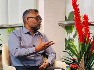 Fayyaz stated that the Palestinian conflict originated from the permanent allocation of land to Zionists. He warned that granting Maldivian land to non-Muslims in a similar permanent manner would pose a significant danger.
