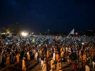 ޕާކިސްތާނުގެ އިސްލާމްއާބާދުގައި ކުރި މުޒާހަރާގެ ތެރެއިން