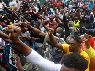 ނައިޖީރިއާގައި ކުރަމުން އަންނަ މުޒާހަރާގެ ތެރެއިން