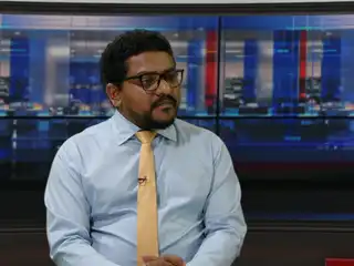 ރައީސް މުއިއްޒު ބޭނުންފުޅުވަނީ މުއައްސަސާތަކަށް "ބޮޓުން" ލައިގެން ޚުދުމުހުތާރުކޮށް ވެރިކަން ކުރަން: މައުރޫފް
