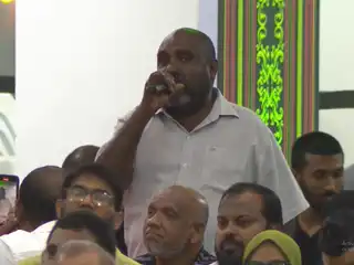 މުޢިއްޒު ވެރިކަމަށް ގެންނަން މަސައްކަތް ކުރި މީހަކު: "ޑޮލަރު ގެ އަގު 21 ފަހަނަ އަޅާ ދަނީ، 64 ބިލިއަން ރުފިޔާ ޗާޕްކޮށް ބާޒާރަށް ނެރެފި"