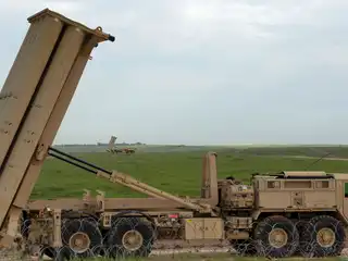 އީރާނުން އެމެރިކާގެ "ޓާމިނަލް ހައި އެލްޓިޓިއުޑް އޭރިއާ ޑިފެންސް" ދިފާއީ ނިޒާމަކަށް ހަމަލާދީ ފުނޑުފުނޑު ކޮށްލައިފި