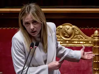 އީރާންގެ އަންހެން ކުދިންގެ ސްކޫލް އަށް ދިން ހަމަލާ، އިޓަލީގެ ބޮޑު ވަޒީރު ކުށްވެރި ކުރައްވައިފި 