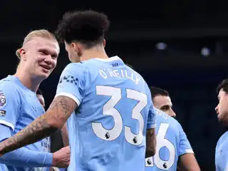 ނިއުކާސަލް ބަލިކޮށް، ސިޓީ އިން ޕޮއިންޓަކަށް ފަރަގު ކުޑަ ކޮށްފި