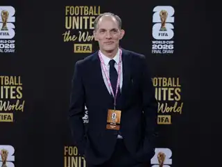 އިންގްލެންޑުގެ ކޯޗު ތޯމަސް ޓުޗެލް