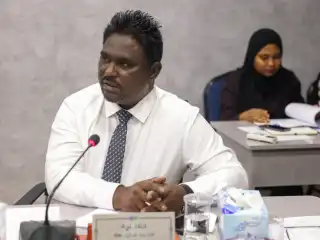 މާލޭގެ މަގުތަކުގައި ނަންބޯޑު ހަރުކުރުމާ ގުޅޭ ގޮތުން ޑެޕިއުޓީ މޭޔަރ އަރީޝް އާ ހަވާލާދީ ފަތުރަމުންދަނީ ދޮގު ހަބަރެއް: މާލެ ސިޓީ ކައުންސިލް