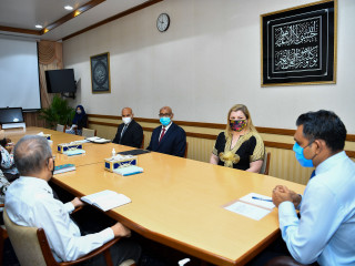 Discussion held on strengthening social sector services