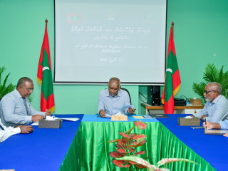 The president met Island Council and WDC members of L. Gan Island on Thursday