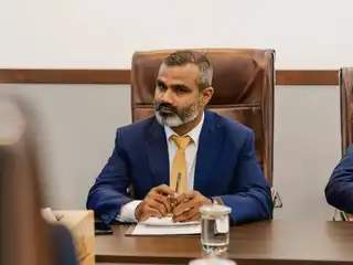 ކުޅުދުއްފުށި ސިޓީގެ ޑެޕިއުޓީ މޭޔަރ އަހުމަދު އަބްދުالله (ރޯޒޭ)