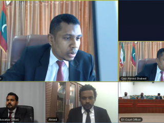 ޖަލު ހުކުމެއްގައި ހުއްޓަައި ޝަފާ ރާއްޖެއިން ބޭރަށް ފޮނުވާލި މައްސަލައިގައި މިމަހުގެ 12 ވަނަ ދުވަހު ކްރިމިނަލް ކޯޓުގައި ބޭއްވި އަޑުއެހުމުގެ ތެރެއިން