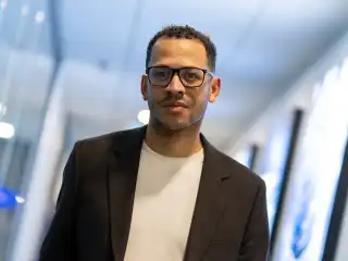 ޗެލްސީގެ ކޯޗު ލިއަމް ރޮސެނިއާ 