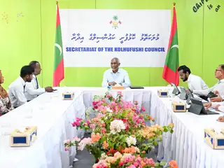 ރައީސް ޑރ. މުހައްމަދު މުއިއްޒު، ކޮޅުފުށީ ކައުންސިލާއި އަންހެނުންގެ ތަރައްގީ އަށް މަސައްކަތް ކުރާ ކޮމިޓީއާ ބައްދަލުކުރެއްވުން