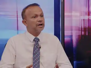 ޓީވީ ޓޯކްގައި ގާނުނީ ވަކީލު އަދި ކެންދޫ ދާއިރާގެ ކުރީގެ މެންބަރު އަލީ ހުސެއިން ވާހަކަ ދައްކަނީ 