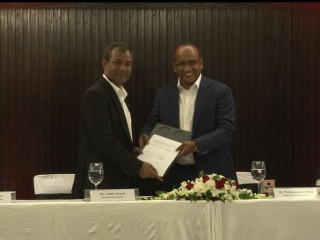 އެއްބަސްވުމުގައި ސޮއިކުރި ރަސްމިއްޔާތުގެ ތެރެއިން