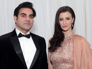 އަރުބާޒް ޚާން އާއި ލޯބިެވެރިޔާ ޖޯޖިއާ އެންޑްރިއާނީ