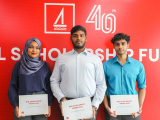 The three recipients of the BML Scholarship Fund 2022 are; Ahmed Nisaal Abdulla, Aminath Maisa Niyaz and Ismail Zakwan Shihad