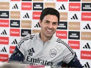 އާސެނަލް އަށް އެންމެ މުހިންމީ ލީޑު ހިފެހެއްޓުން: އާޓެޓާ