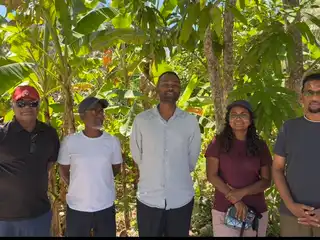 މީކާއިލްގެ "މައިފުނަ" ރަށުން މީކާއިލްގެ މެސެޖެއް: އިންތިޚާބެއް ނެތަސް އައްޑޫގައި އެމްޑީޕީގެ ހަރަކާތްތައް ހިނގާނެ ގޮތް ހޯދާނަން