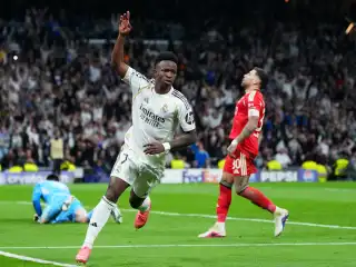 މެޗުގައި ލަނޑު ޖެހުމަށް ފަހު ރެއާލްގެ ވިނީޝިއުސް އުފާ ފާޅު ކުރަނީ