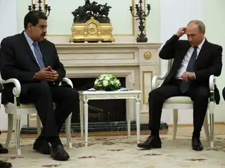 އެންމެ ގާތް އެކުވެރިންގެ ތެރޭގައި ހިމެނުނު މަދޫރޯ ހައްޔަރު ކޮށްގެން ދިޔަ އިރު ޕުޓިން ހަނު ހުންނެވީ ކީއްވެ؟